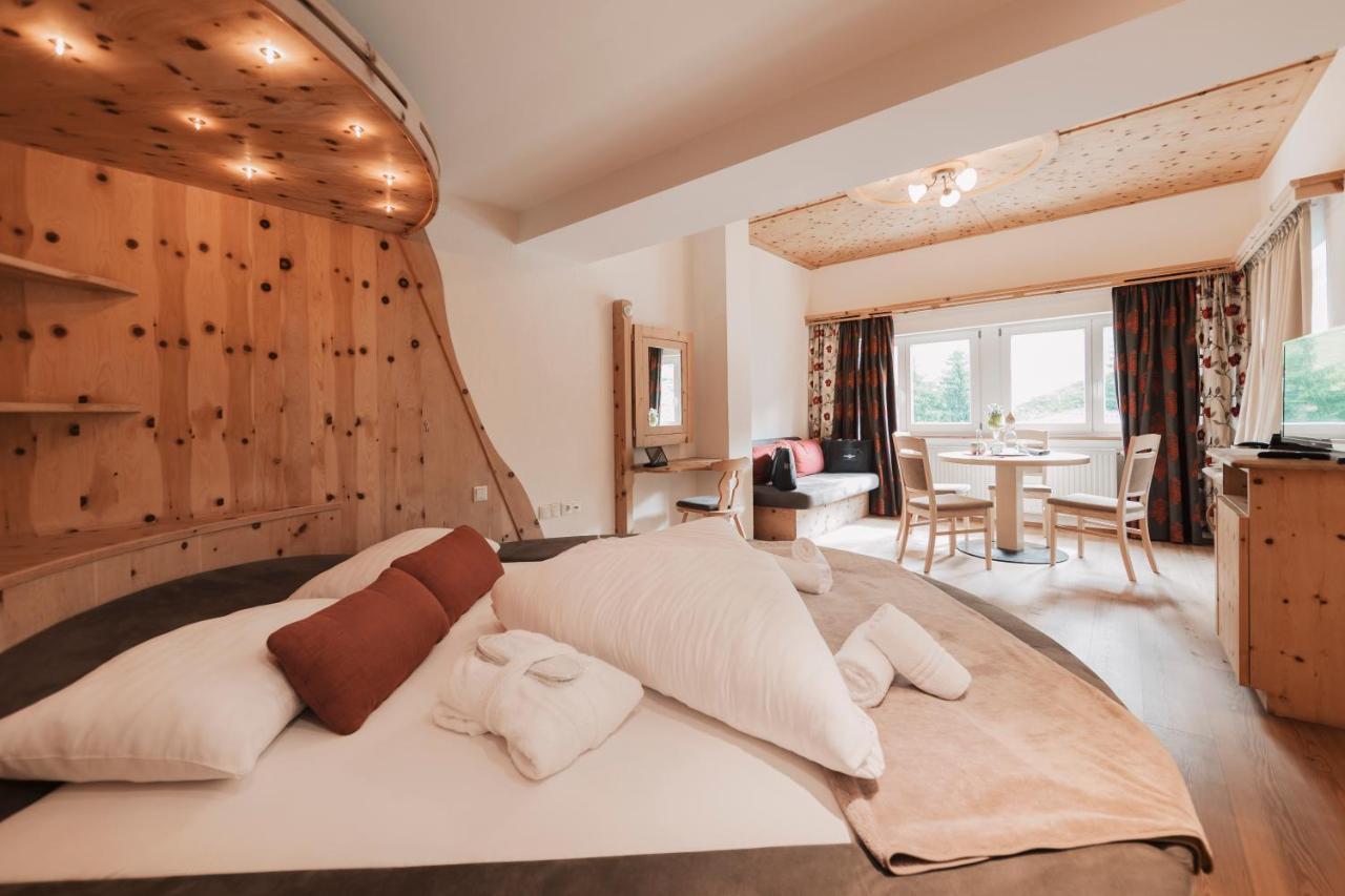 Wellness Aparthotel Panorama Alpin - Ferienwohnungen Jerzens Im Pitztal Екстер'єр фото