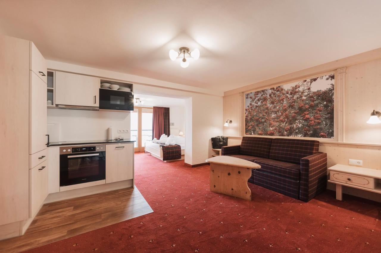 Wellness Aparthotel Panorama Alpin - Ferienwohnungen Jerzens Im Pitztal Екстер'єр фото