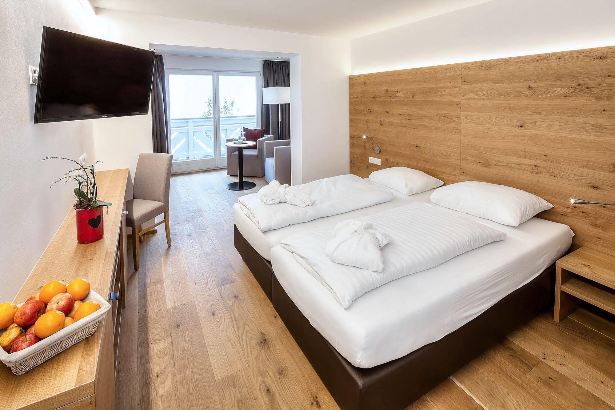 Wellness Aparthotel Panorama Alpin - Ferienwohnungen Jerzens Im Pitztal Екстер'єр фото